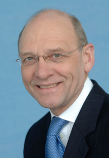 Dr. Klaus Theo Schröder - Staatssekretär im Bundesministerium für Gesundheit (Foto: BMG)